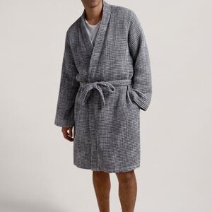 Parachute grey waffle robe